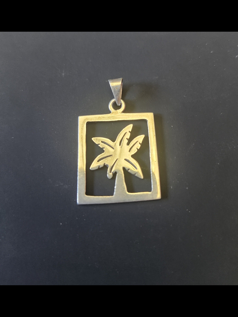 925 Sterling Silver Palm Tree Cutout Pendant